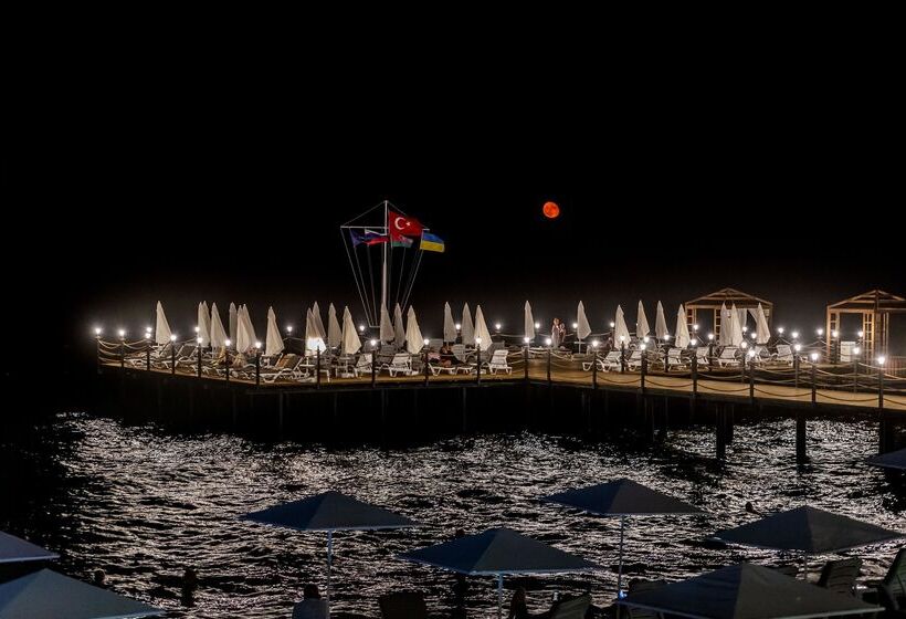 Sealife Kemer Resort Hotel - All Inclusive