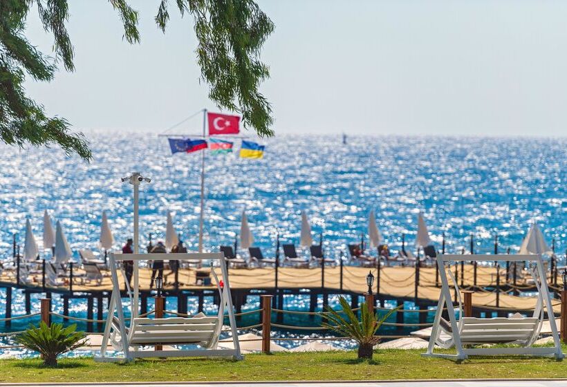 Sealife Kemer Resort Hotel - All Inclusive