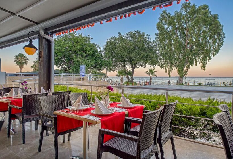 Sealife Kemer Resort Hotel - All Inclusive