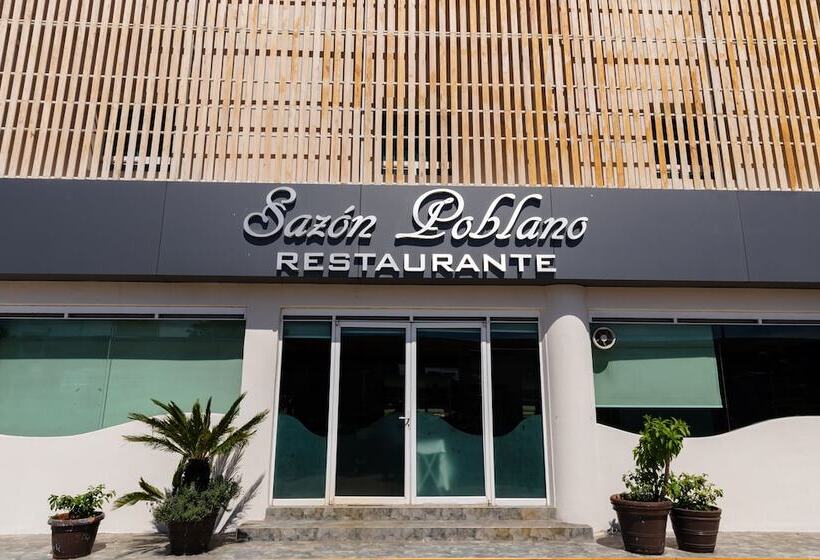 فندق Plaza Poblana