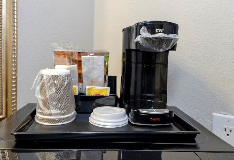 酒店 Red Roof Inn Arlington   Entertainment District