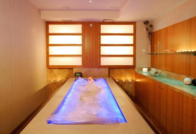 هتل Richmond Nua Wellness Spa   Adult Only