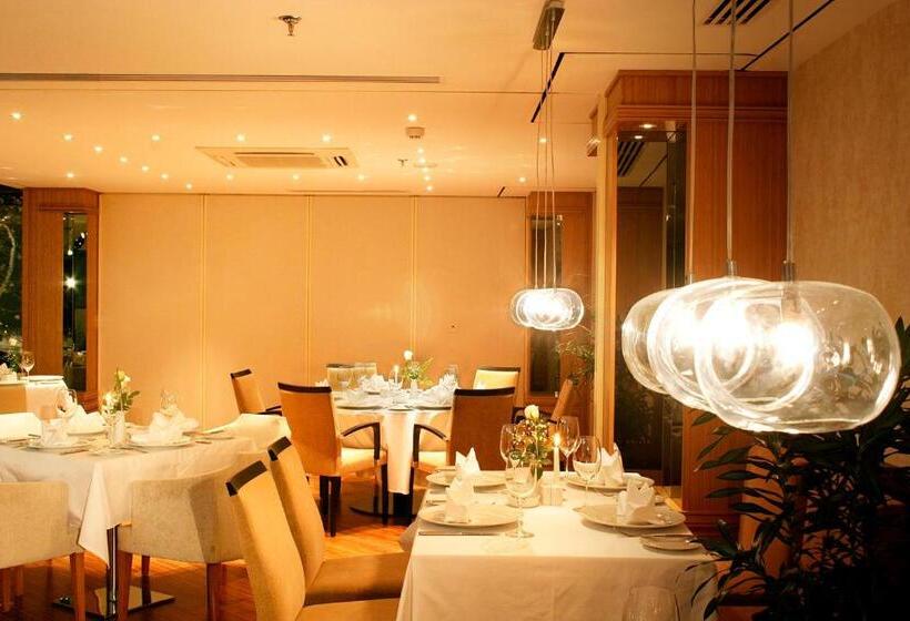 هتل Richmond Nua Wellness Spa   Adult Only