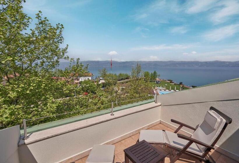 هتل Richmond Nua Wellness Spa   Adult Only