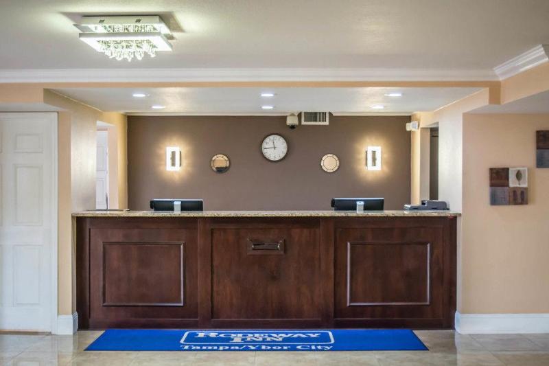 فندق Rodeway Inn Near Ybor City  Casino
