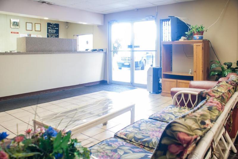 فندق Scottish Inn Downtown Jacksonville