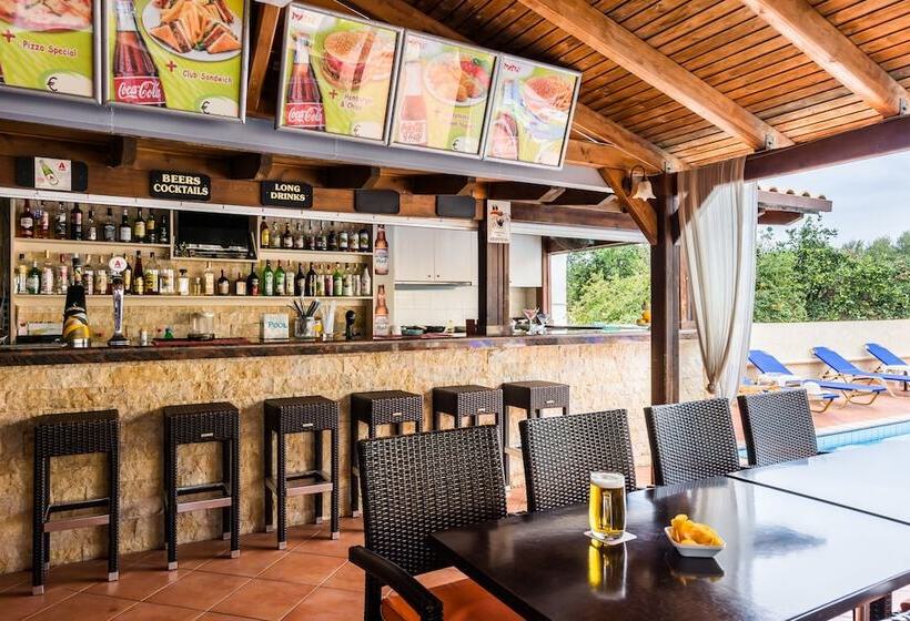 فندق Sisi Breeze