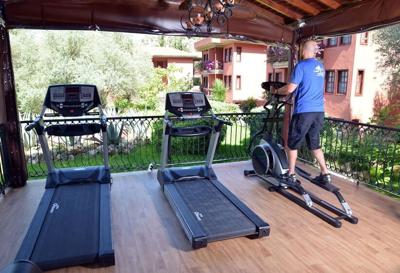 هتل Sundia by Liberty Suncity