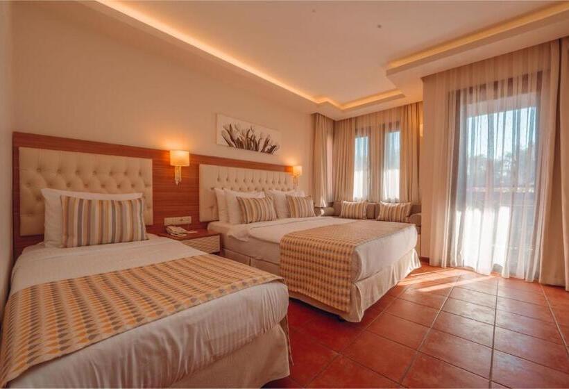 هتل Sundia by Liberty Suncity