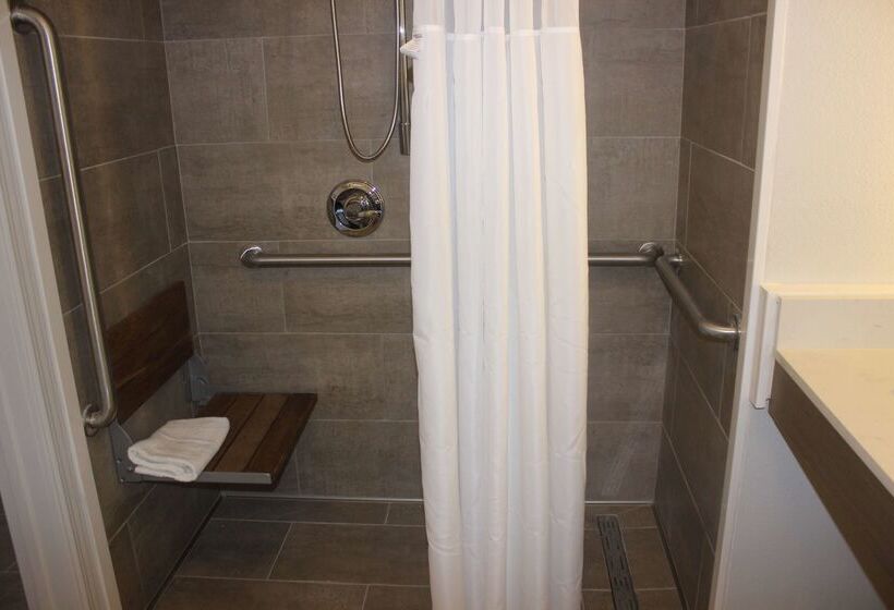 فندق Comfort Inn