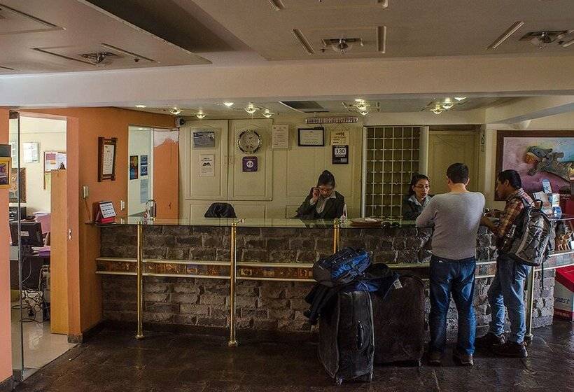 Taypikala Hotel Cusco