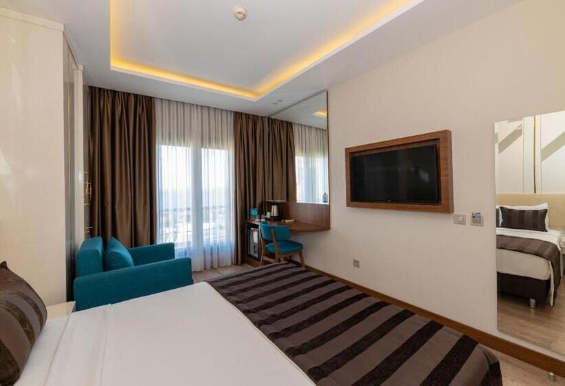 The Byzantium Suites Hotel & Spa