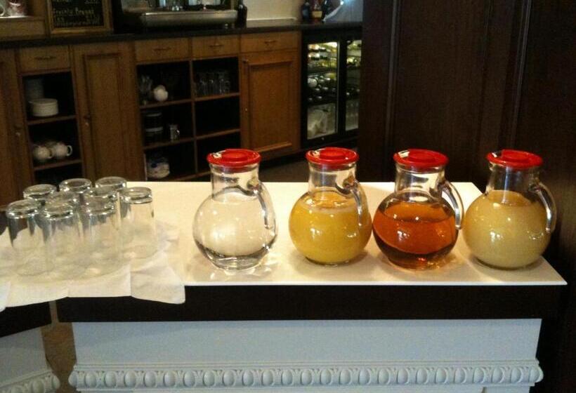 فندق The Fairway