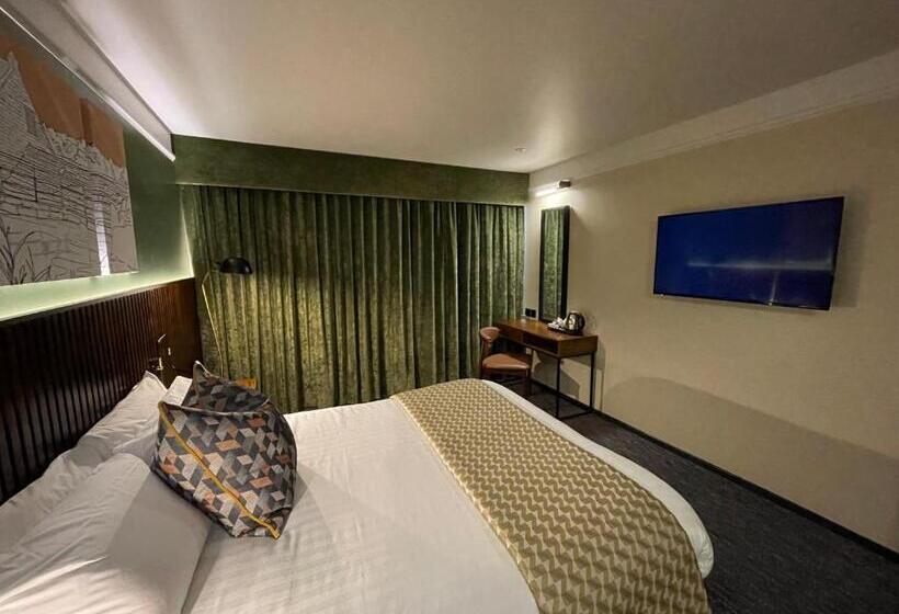 فندق The Fairway