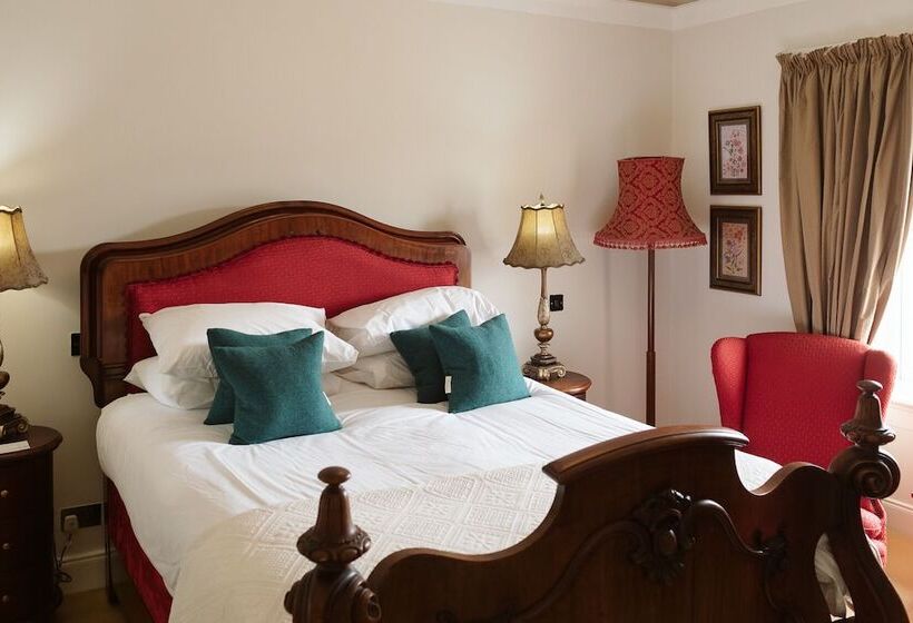 Отель The Lovat, Loch Ness