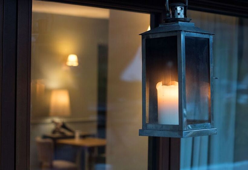 فندق The Lovat, Loch Ness