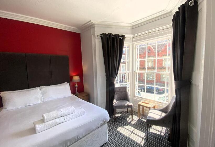 בית מלון כפרי The Post House, Llandudno