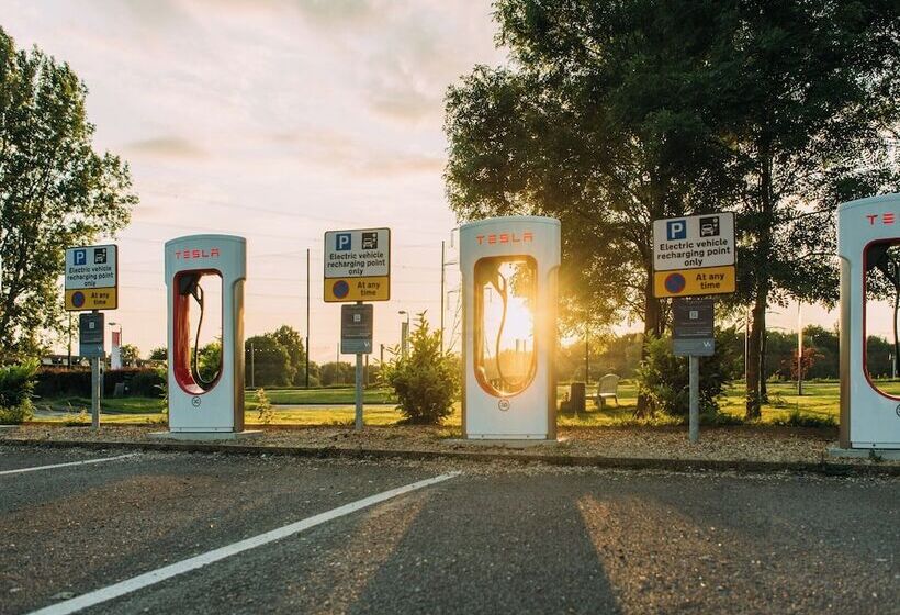 酒店 The Willows Training Centre