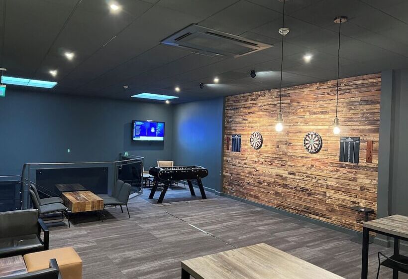 酒店 The Willows Training Centre