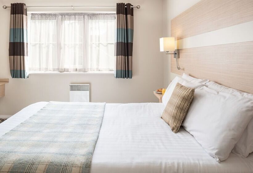 酒店 The Willows Training Centre