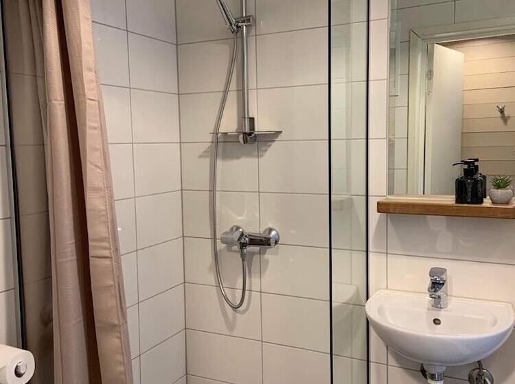Vikingskipet Hotell