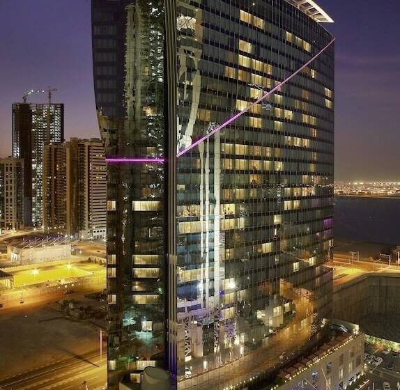 هتل W Doha