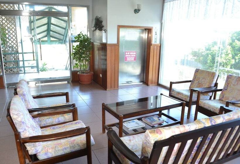 هتل West Plaza Downtown