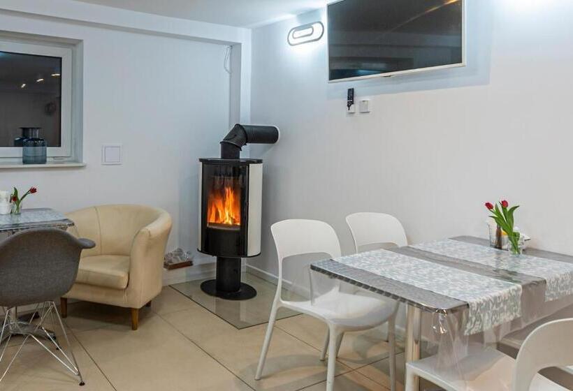 فندق Willa Albatros Happy Hours