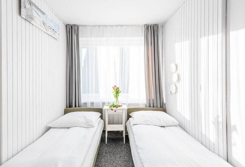 فندق Willa Albatros Happy Hours