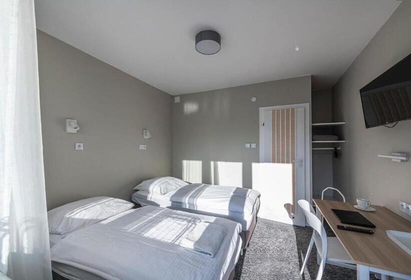 فندق Willa Albatros Happy Hours