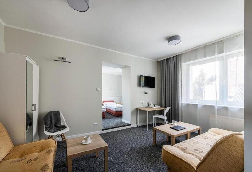 فندق Willa Albatros Happy Hours