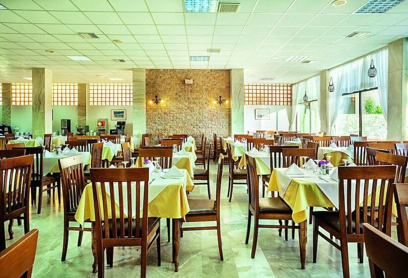 בית מלון כפרי Xenios Theoxenia