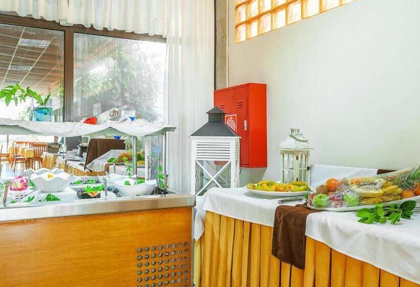 בית מלון כפרי Xenios Theoxenia