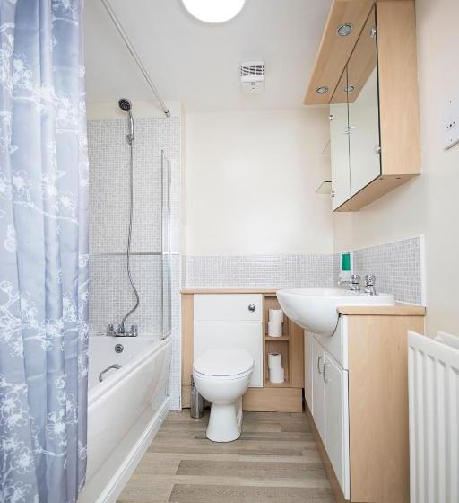 Lochend Serviced Apartments