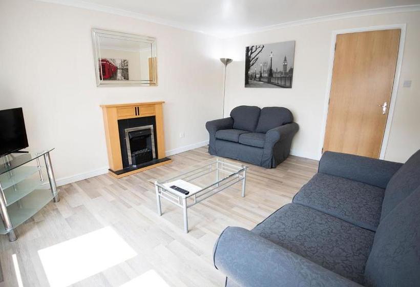 Lochend Serviced Apartments