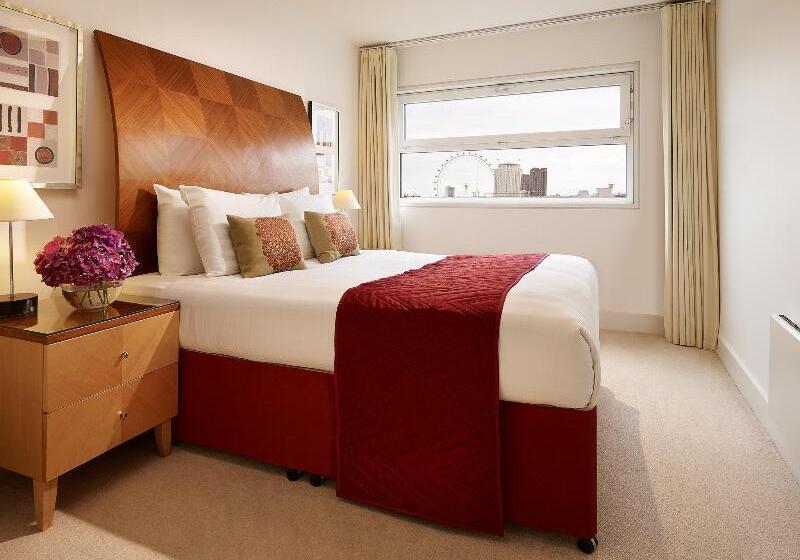 Marlin Apartments  London Bridge Empire Square