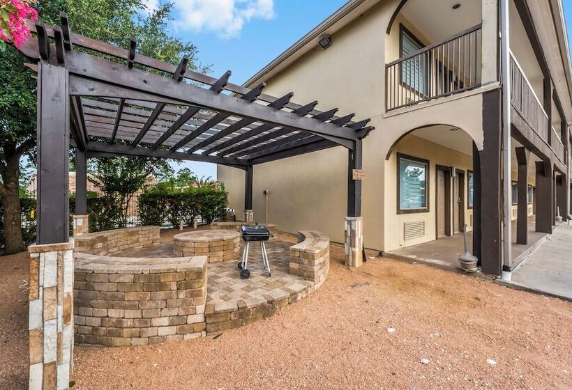 모텔 Executive Inn & Suites Magnolia