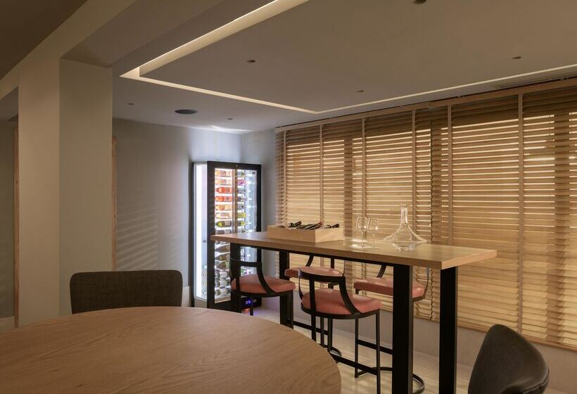 Paralos Venus Suites Adults Only