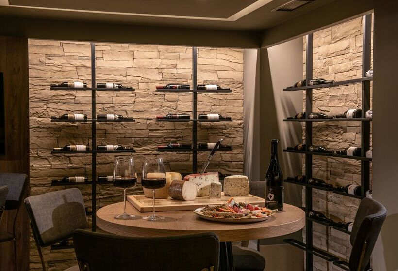 Paralos Venus Suites Adults Only