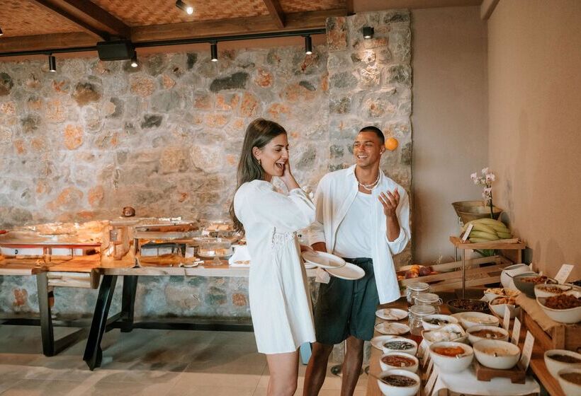 Paralos Venus Suites Adults Only