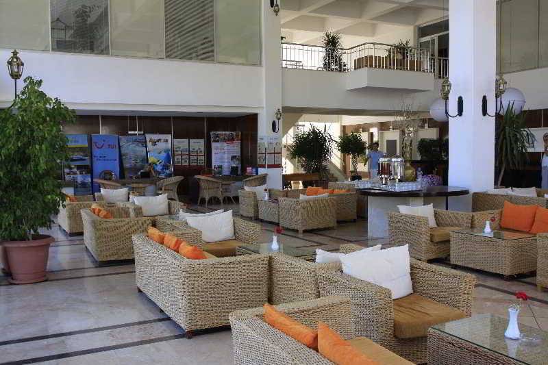 Курорт Aqi Hydros Club