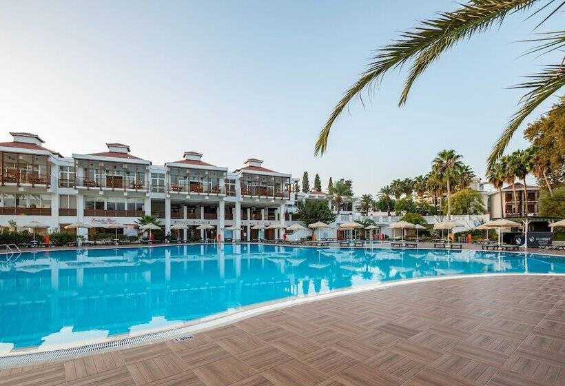 Курорт Aqi Hydros Club