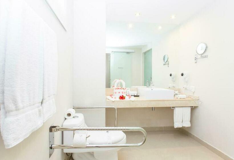 リゾートホテル Sunscape Coco Punta Cana - All Inclusive