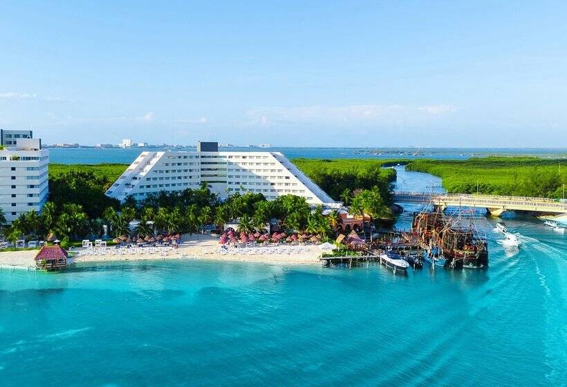 Курорт Grand Oasis Palm