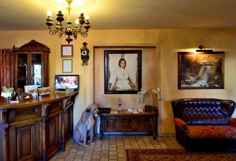 Romantic Boutique Hotel & Spa