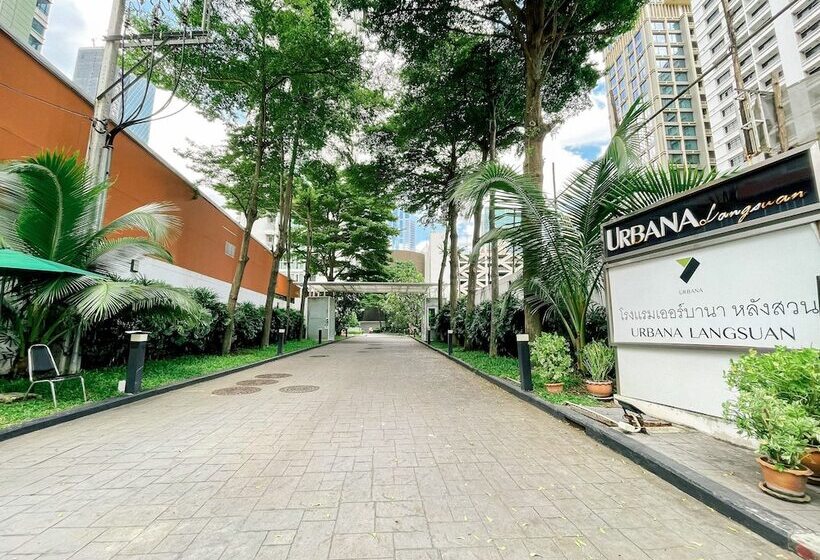 Отель Urbana Langsuan