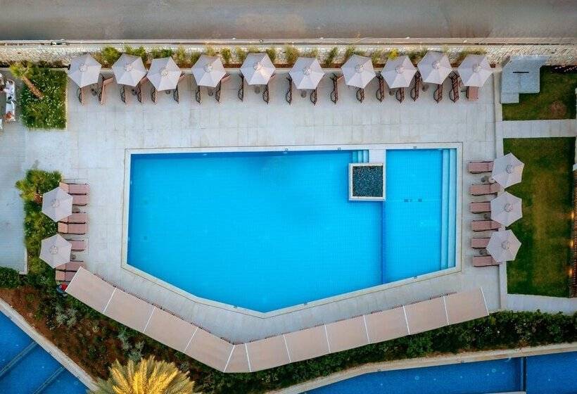 Ydoria Resort