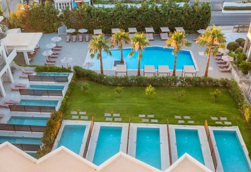 Ydoria Resort