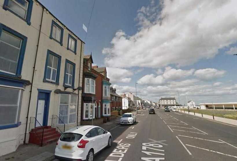 בית מלון כפרי The Leven Guesthouse