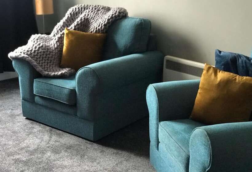 בית מלון כפרי The Leven Guesthouse